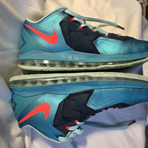 Nike LeBron XI Low Sneakers MENS SZ 11 - Picture 4 of 8